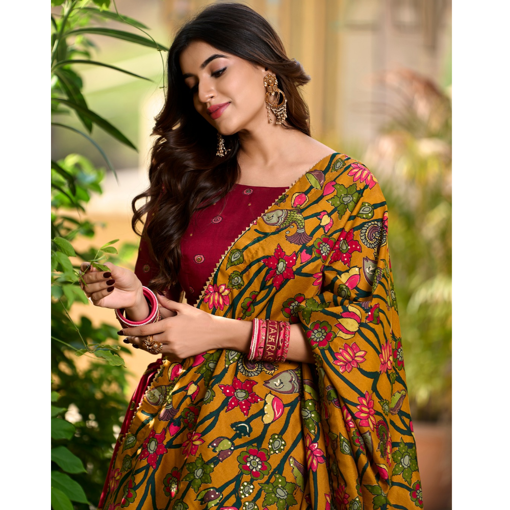 Tussar Silk Kalamkari Print Lehenga Choli Featuring a Sophisticated Foil Work Border for Women (Pack of 1)