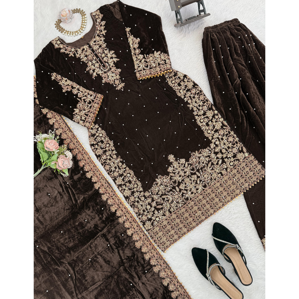 Premium Stylish Velvet Kurta Set with Dupatta (Pack of 1)