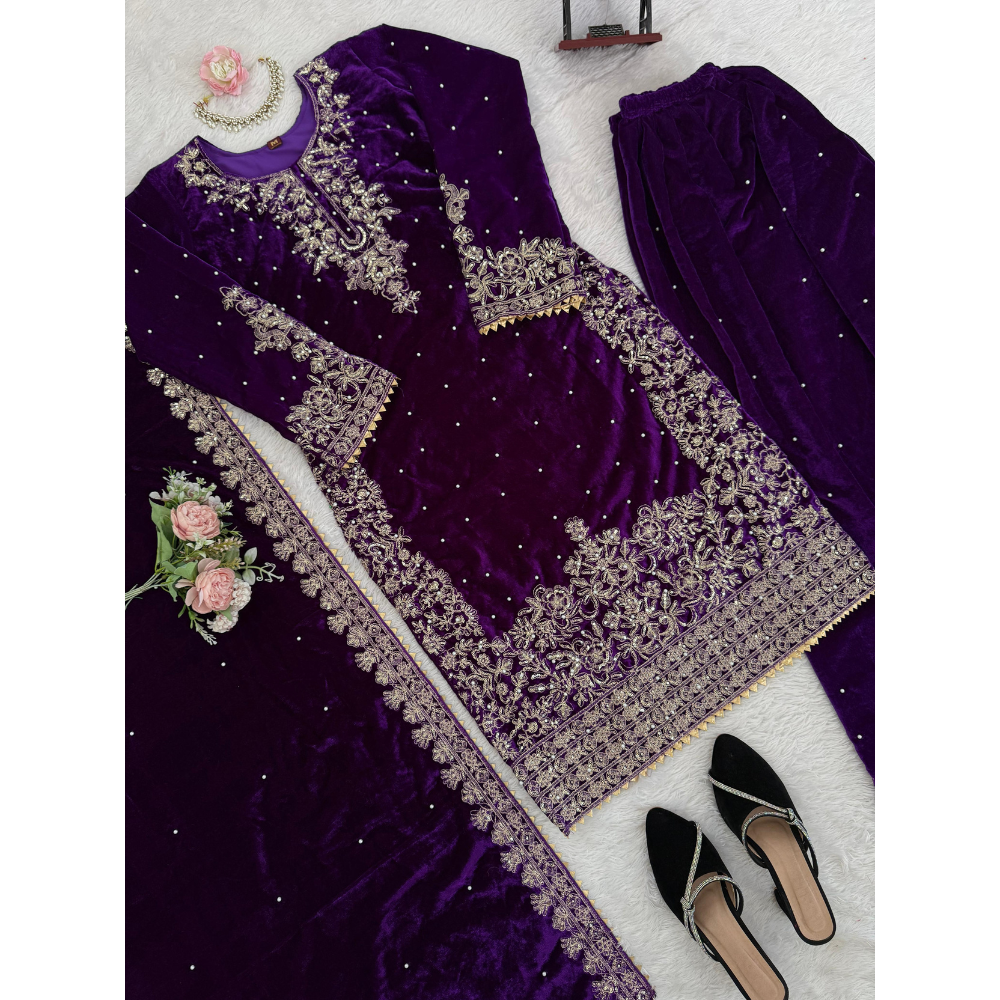 Premium Stylish Velvet Kurta Set with Dupatta (Pack of 1)