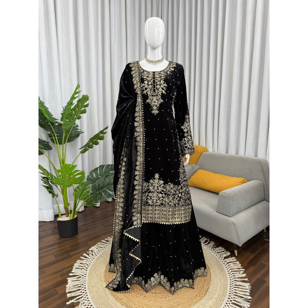 Premium Stylish Velvet Kurta Set with Dupatta (Pack of 1)