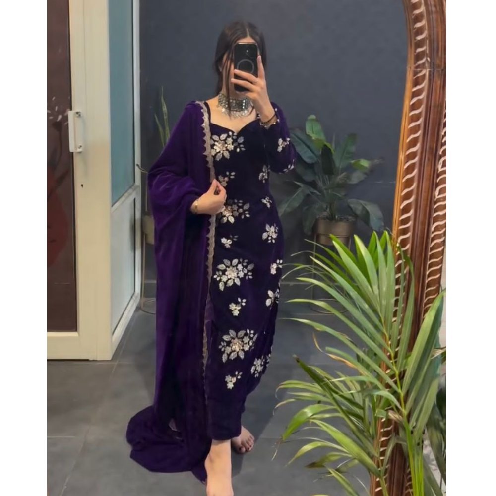 Women's Elegant Heavy Velvet Straight Kurta - Pant with Dupatta Set (Pack of 1)