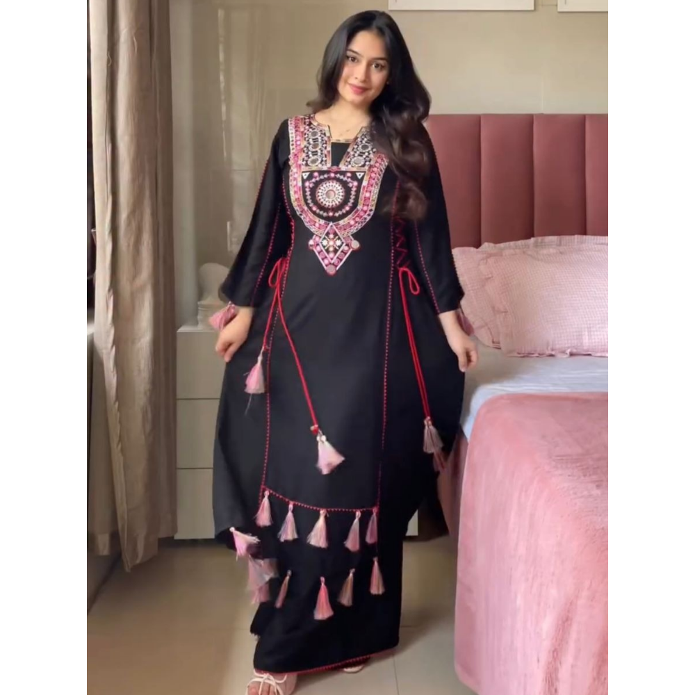 Women's Premium Rayon Blend Peplum & Bell Bottom Set (Pack of 1)