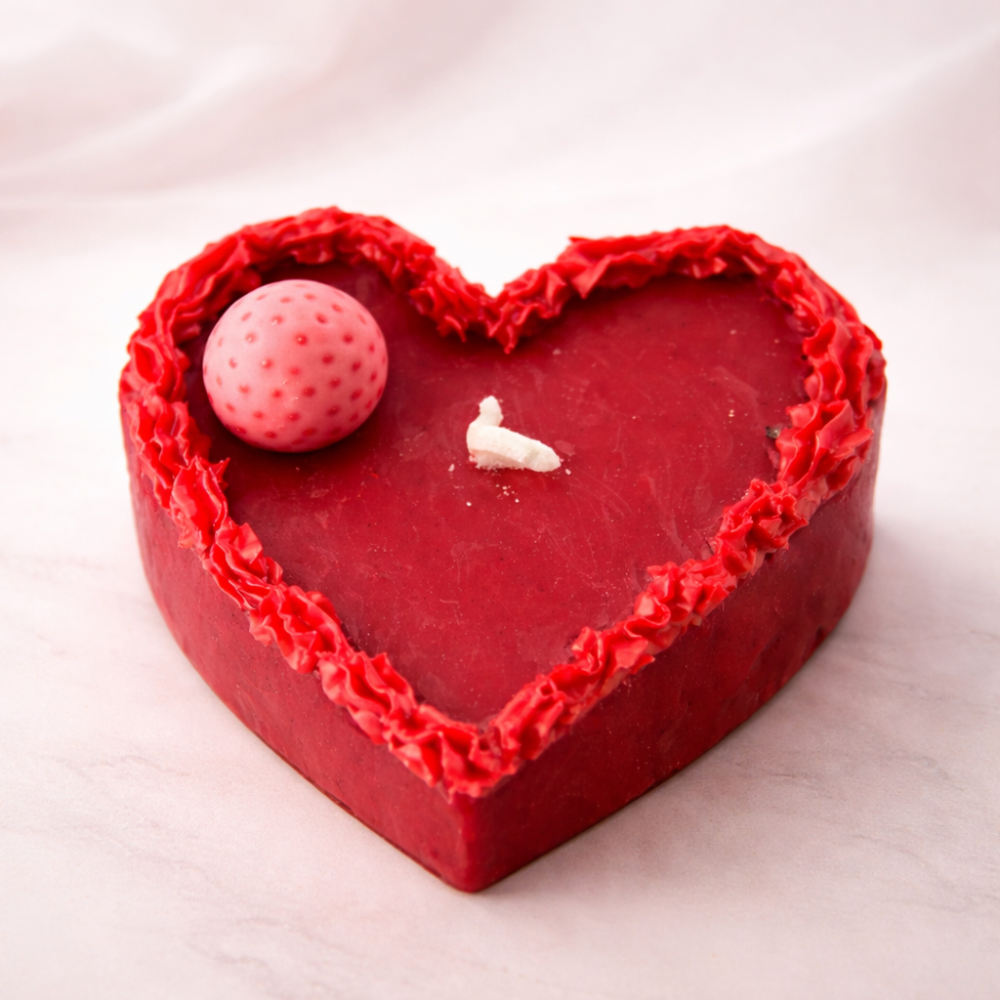 Valentina Love – Premium Heart-Shaped Designer Candle (Pack of 1)