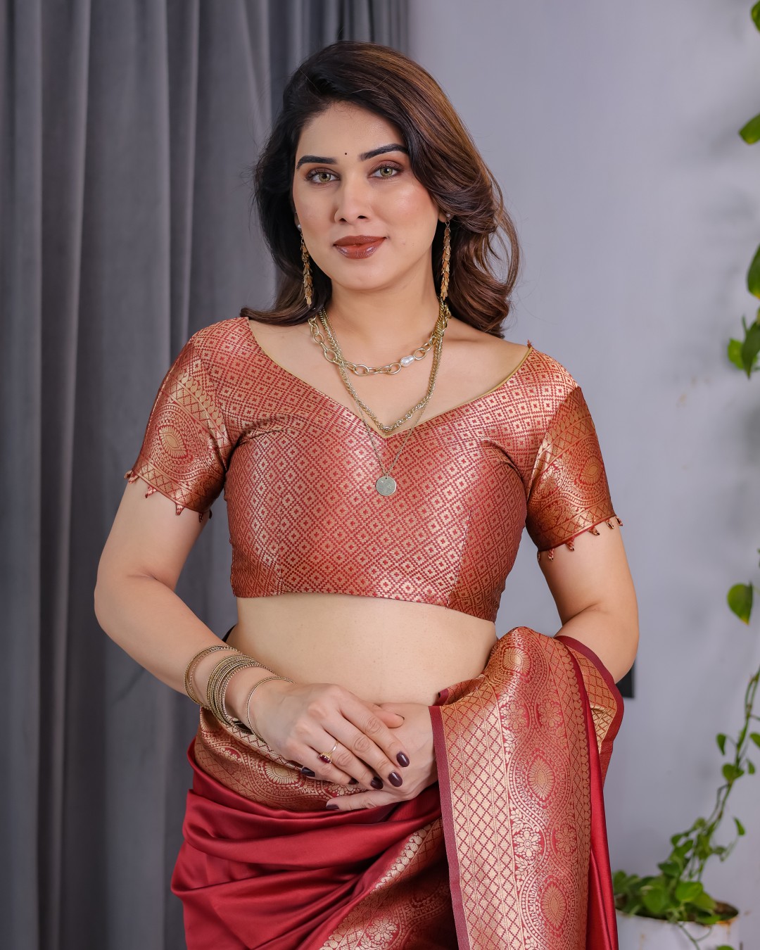 Women's Kanjivaram Soft Silk Saree Pure Silk with Unstitched BP (Pack of 1)