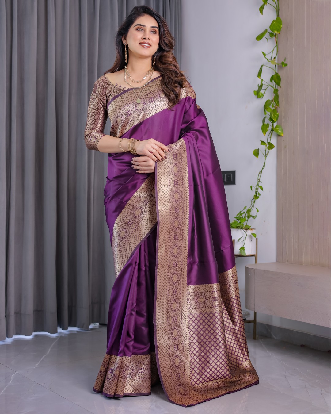 Women's Kanjivaram Soft Silk Saree Pure Silk with Unstitched BP (Pack of 1)