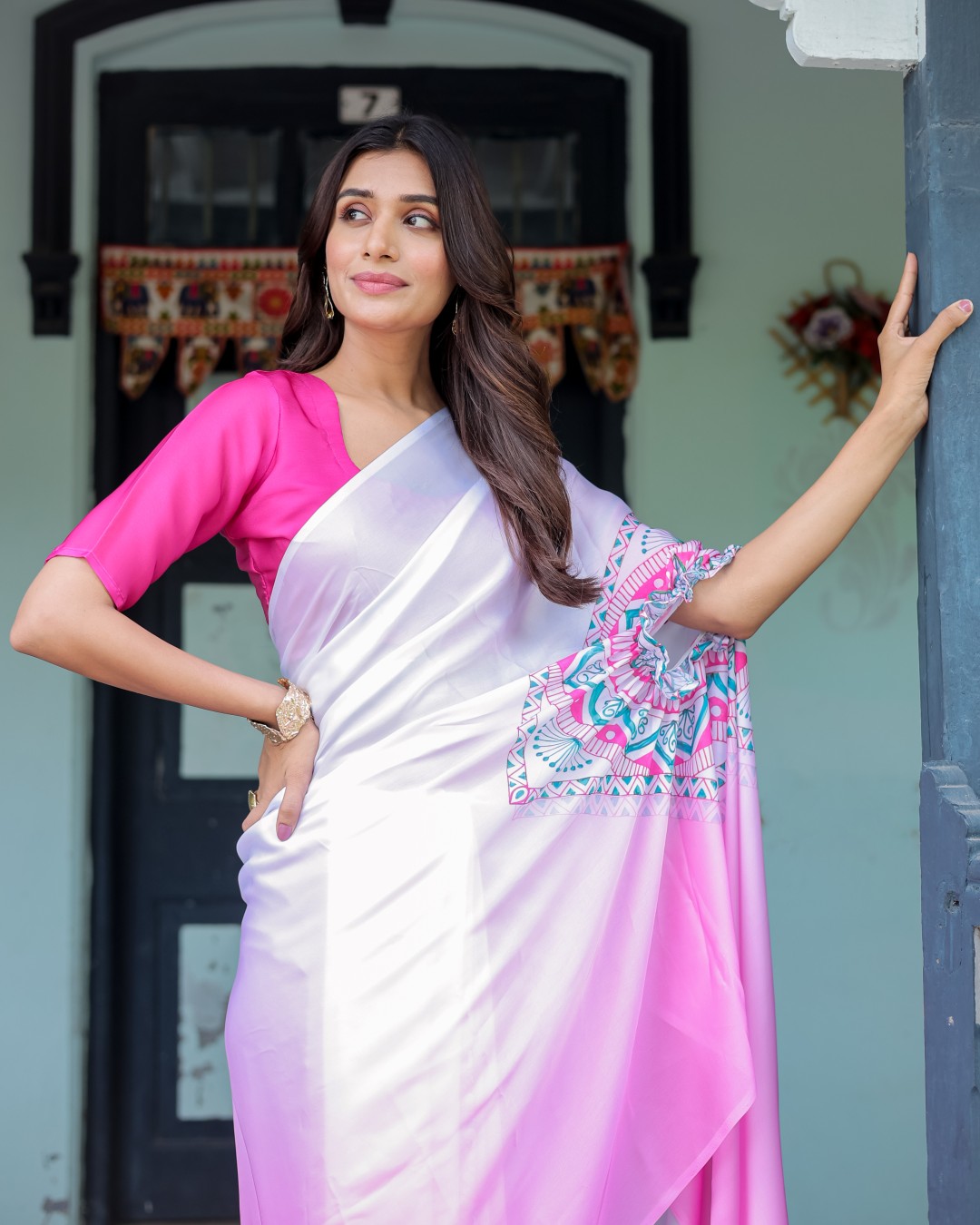 Designer Freehand Saree with Geometric Pallu Art & Rani Pink Blouse | Satin Georgette | Handsfree Pallu Design (Pack of 1)