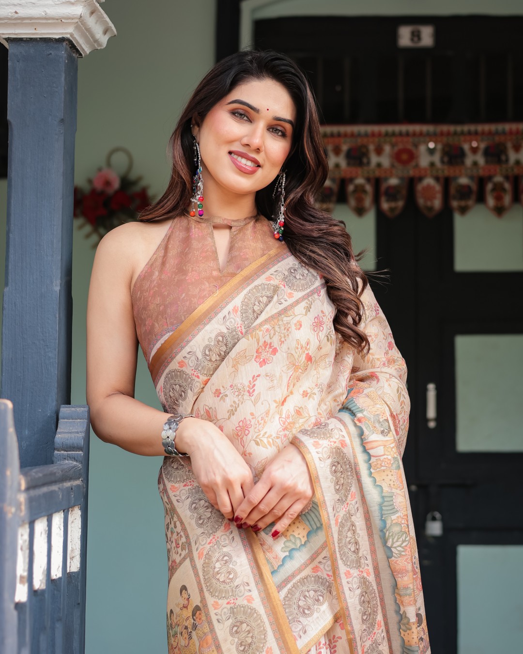 Floral Motifs, Linen Cotton Handloom Printed Saree Architectural Pallu, and Tassel (Pack of 1)