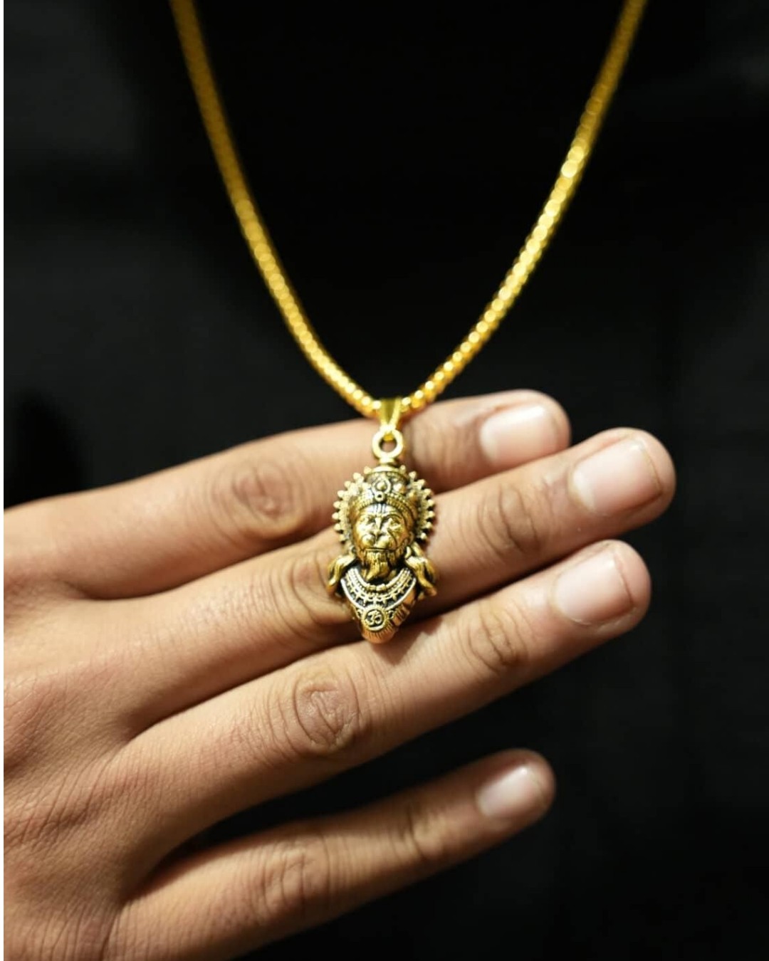 Antique Gold-Plated Lord Hanuman Bajrangbali Pendant with Sleek Box Chain for Men and Women (Pack of 1)