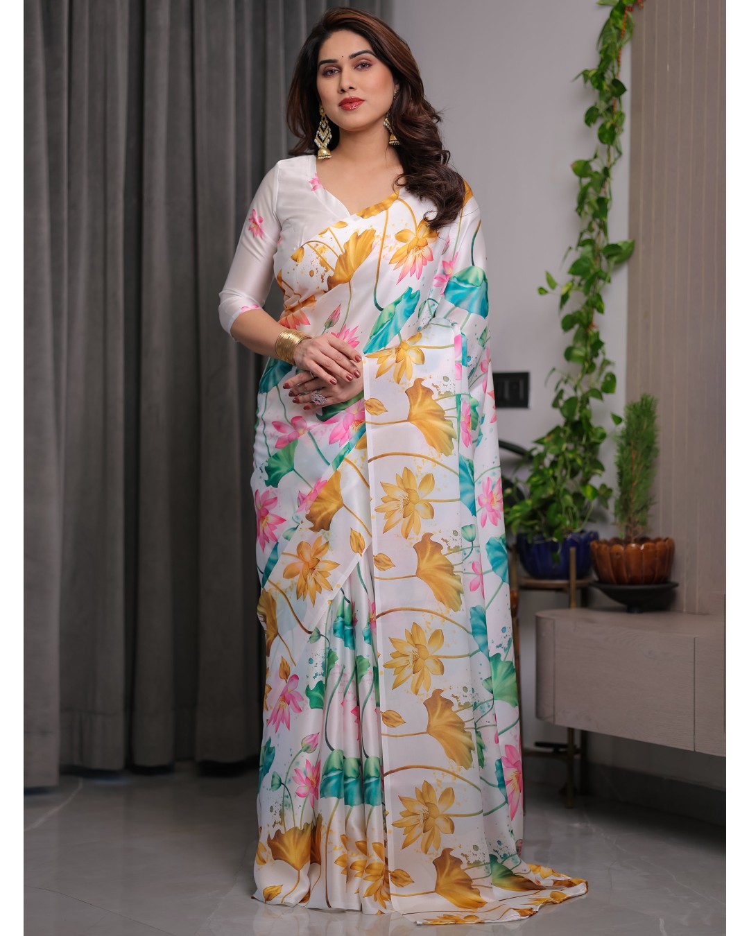Satin Georgette Floral Printed Saree with Attached BP (Pack of 1)