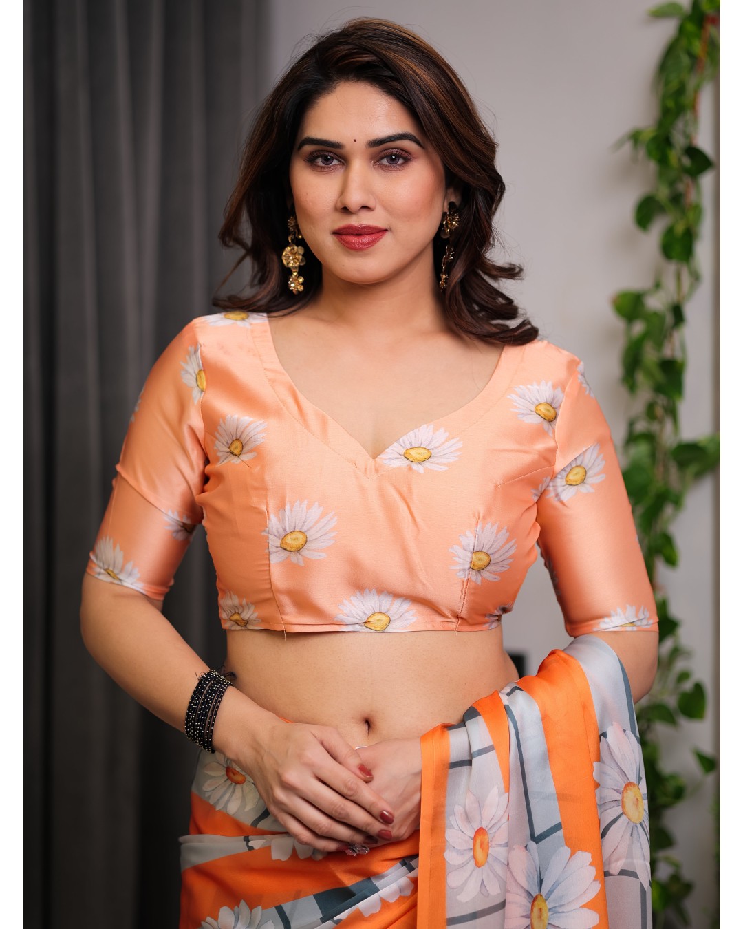 Satin Georgette Floral Printed Saree with Attached BP (Pack of 1)