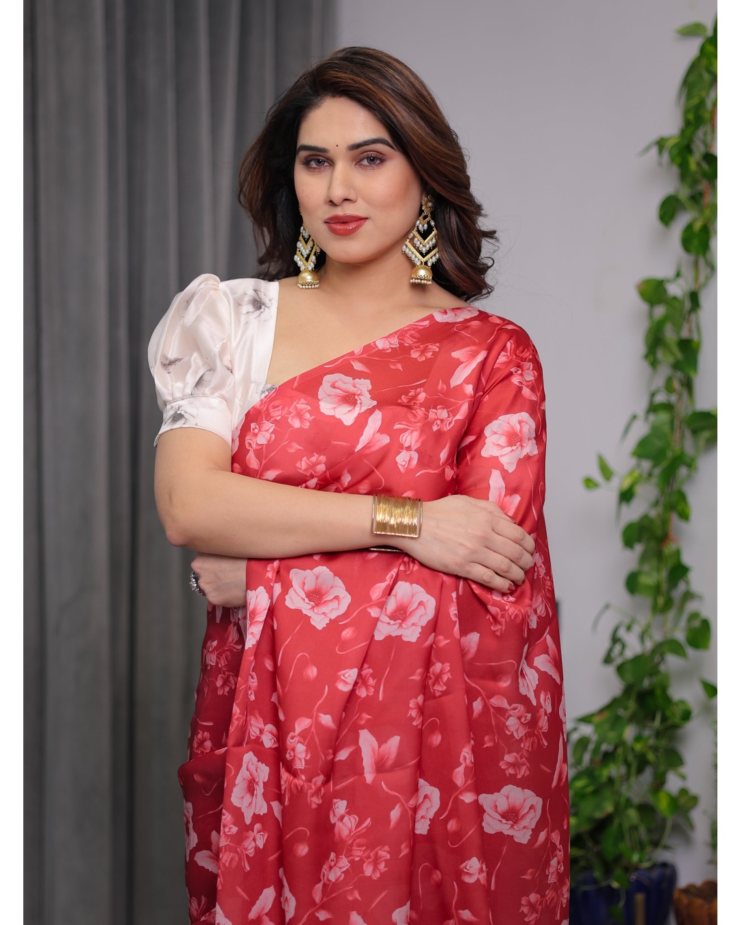 Satin Georgette Floral Printed Saree with Attached BP (Pack of 1)