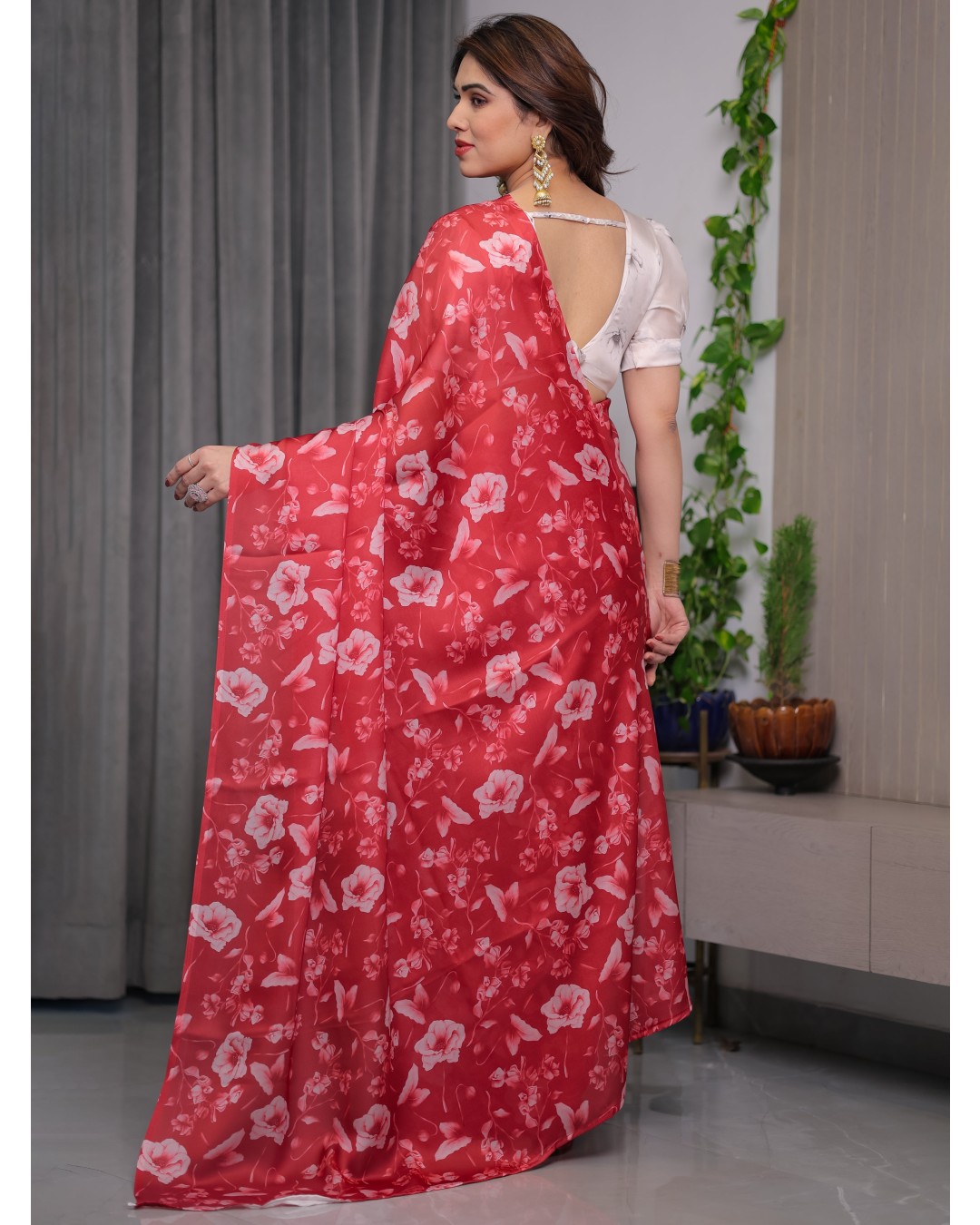 Satin Georgette Floral Printed Saree with Attached BP (Pack of 1)