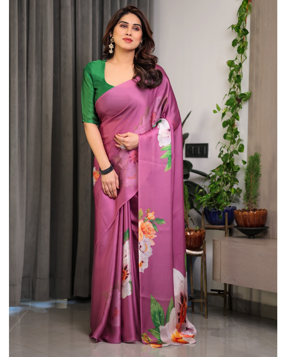 Satin Georgette Floral Printed Saree with Attached BP (Pack of 1)