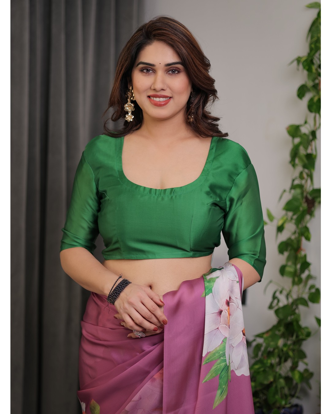 Satin Georgette Floral Printed Saree with Attached BP (Pack of 1)