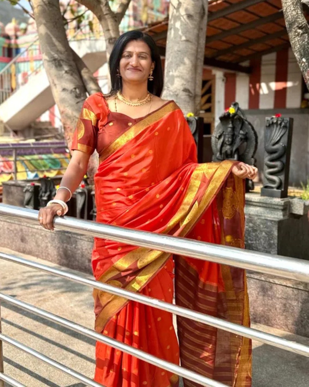 Traditional Red Silk Saree with Golden Zari Border – Festive & Wedding Wear Saree for Women(Pack of 1)