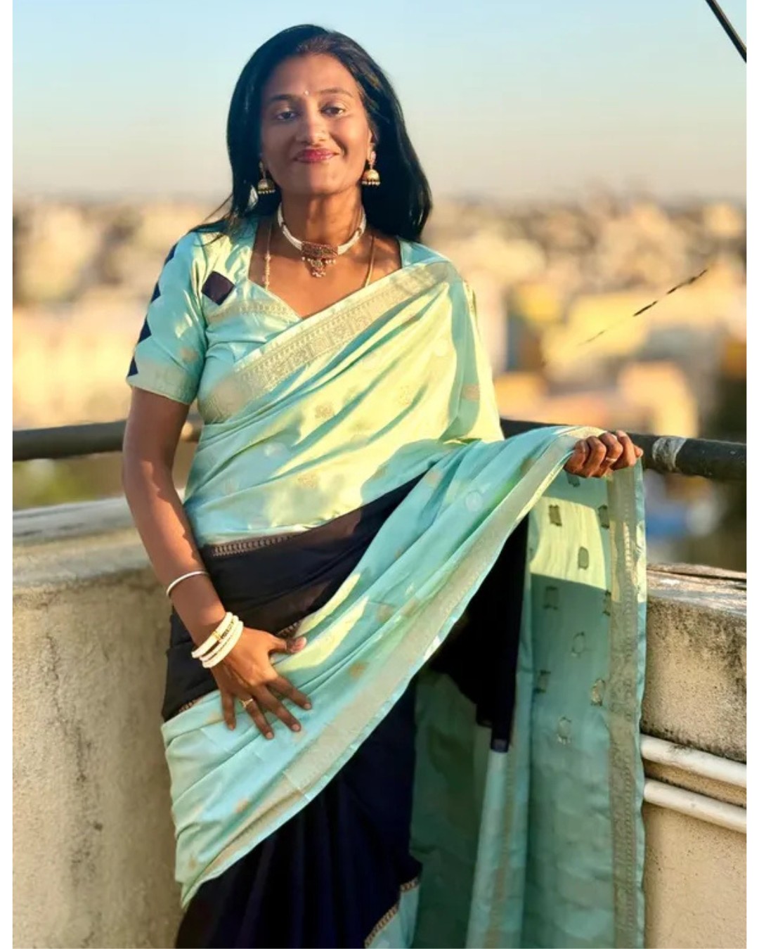 Elegant Sky Blue and Black Silk Saree with Zari Border – Traditional Festive & Party Wear Saree for Women(Pack of 1)