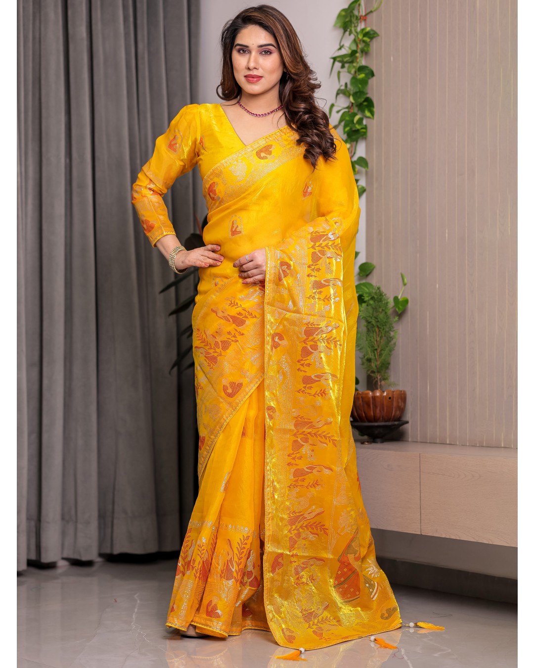 Fendy Satin Foil & Handblock Printed Saree with Triangle Lace Border and Tassels, Traditional Butti Motifs, 5.5m with 0.8m BP  (Pack of 1)