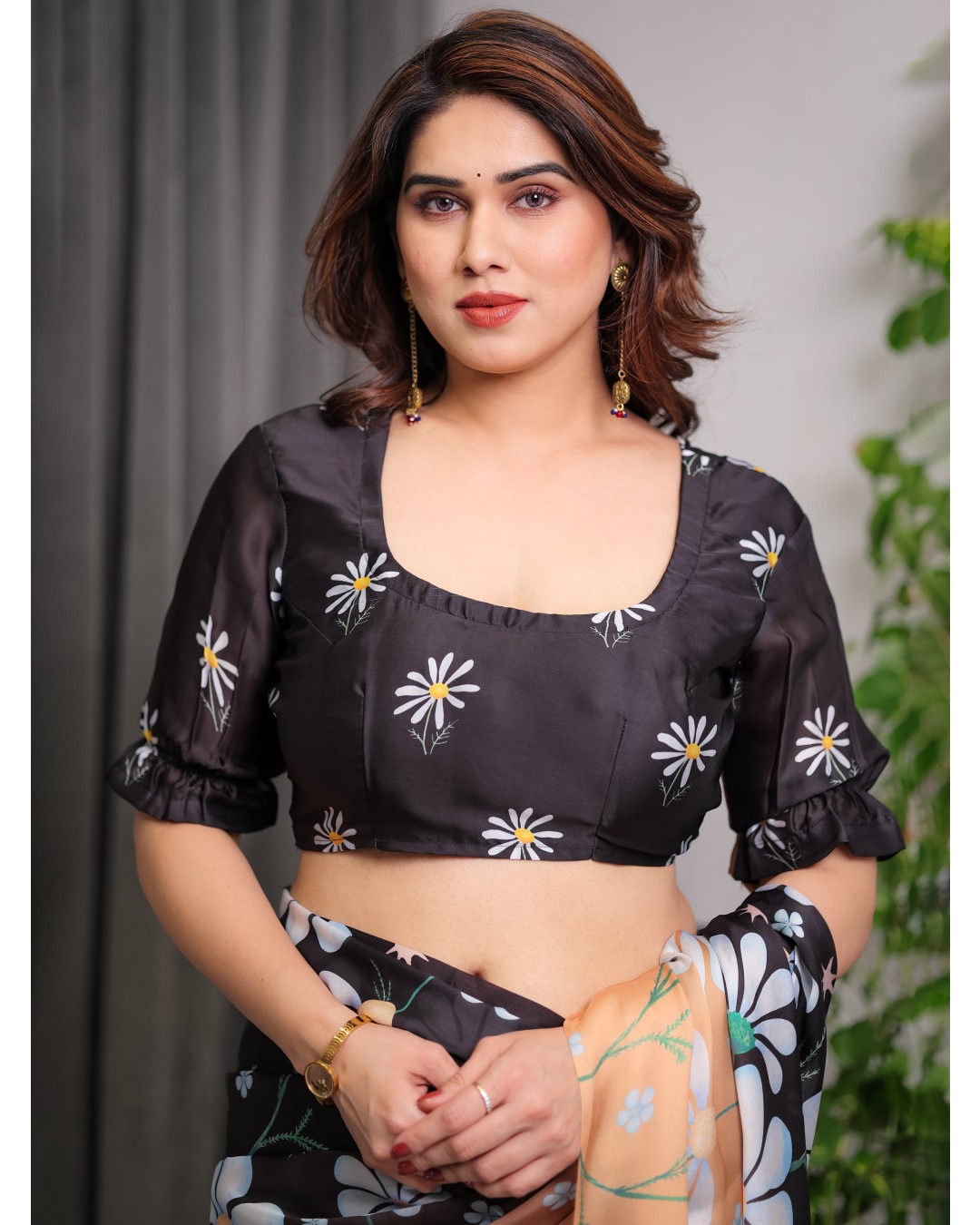 Floral Print Satin Georgette Saree with Designer Attached BP (Pack of 1)