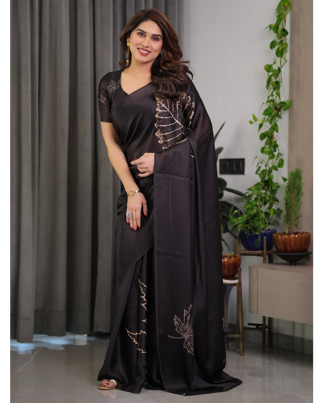 Floral Print Satin Georgette Saree with Designer Attached BP for Women (Pack of 1)