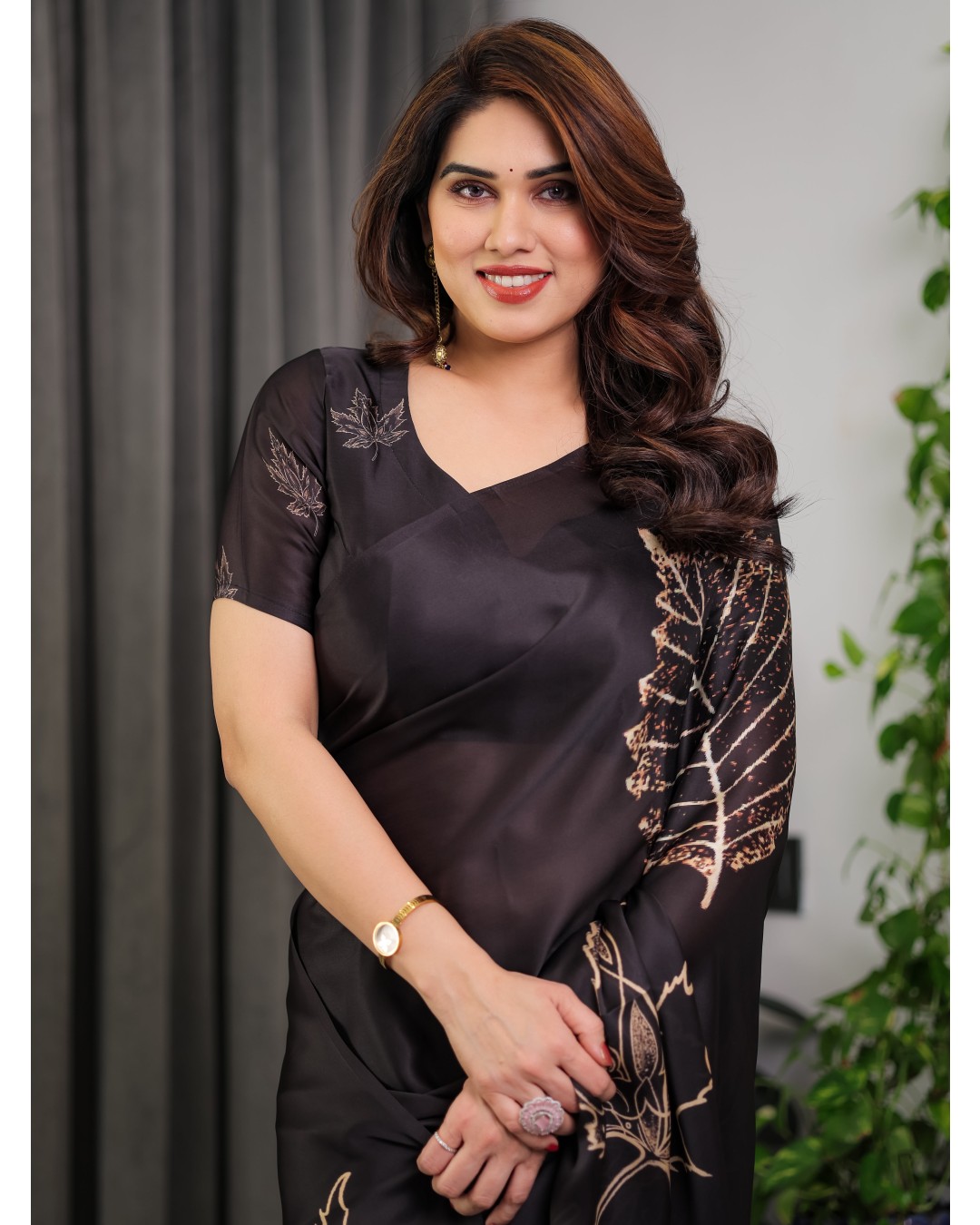 Floral Print Satin Georgette Saree with Designer Attached BP for Women (Pack of 1)