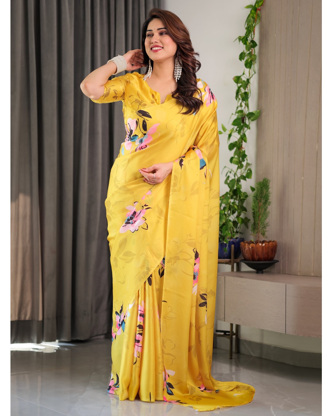 Floral Print Satin Georgette Saree with Designer Attached BP for Women (Pack of 1)