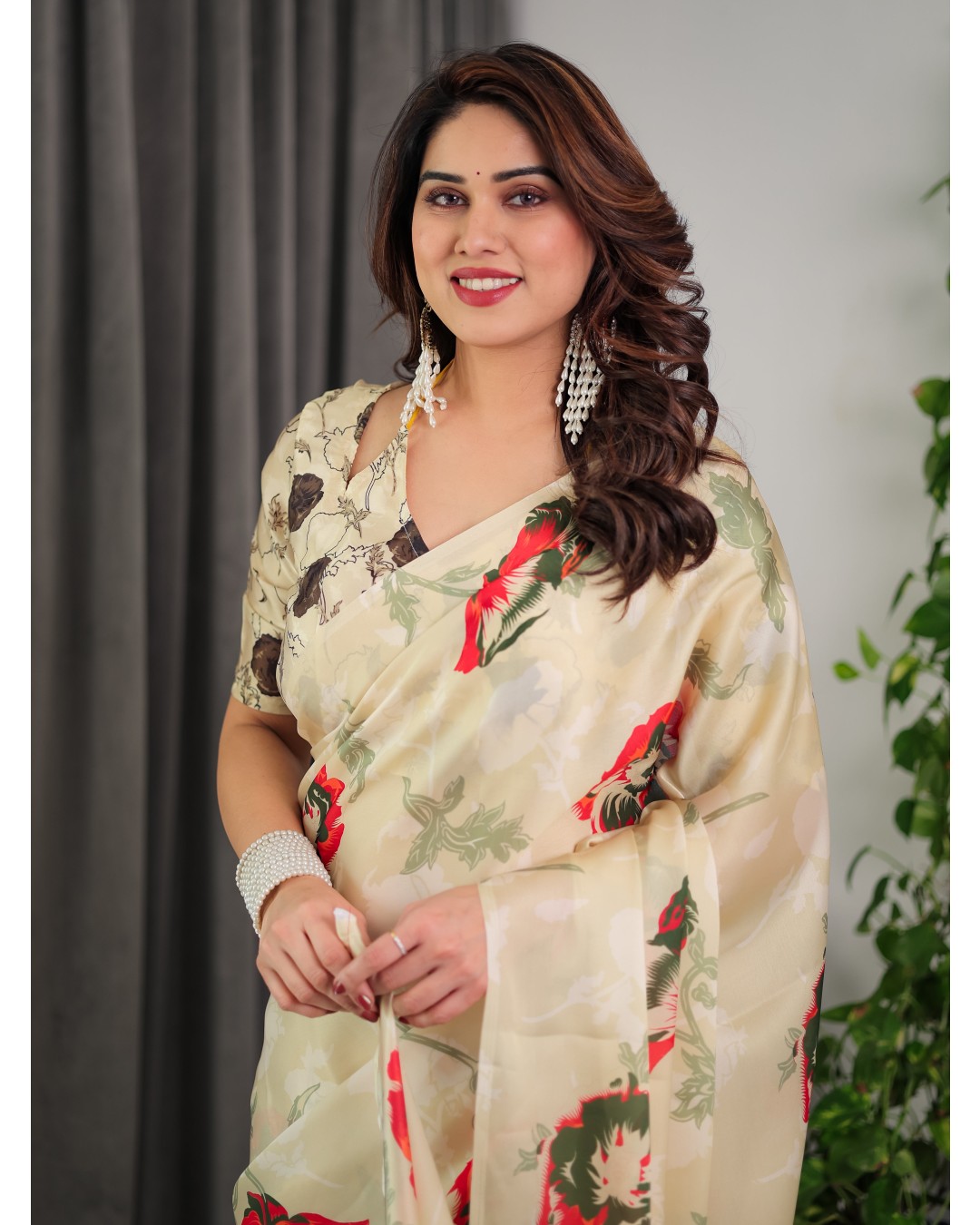 Floral Print Satin Georgette Saree with Designer Attached BP for Women (Pack of 1)