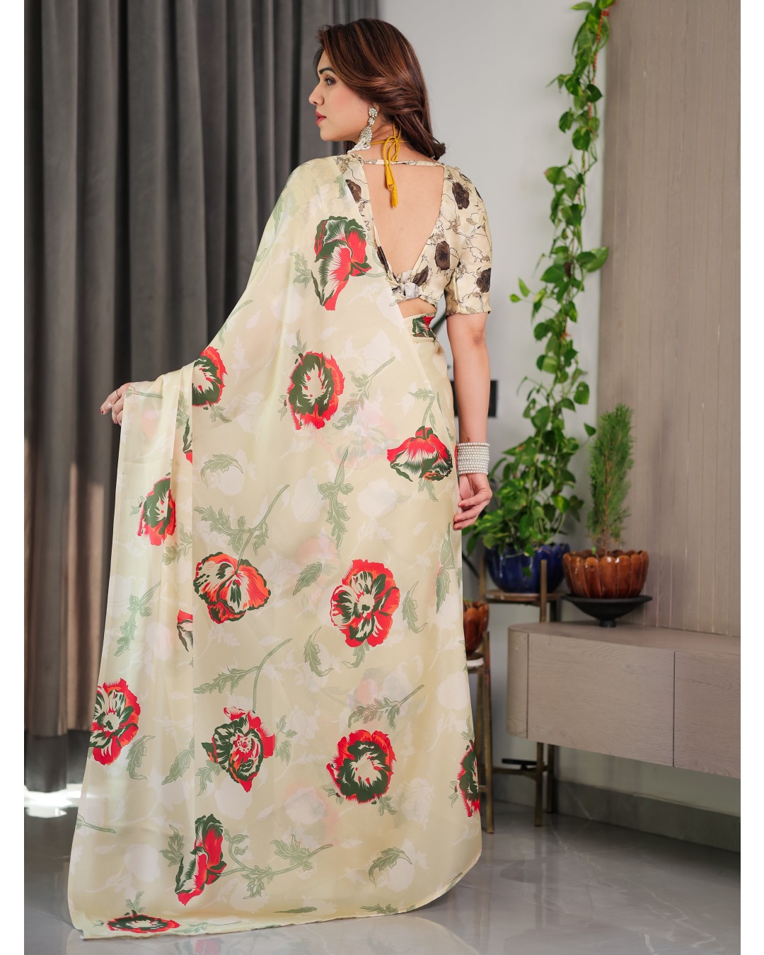 Floral Print Satin Georgette Saree with Designer Attached BP for Women (Pack of 1)