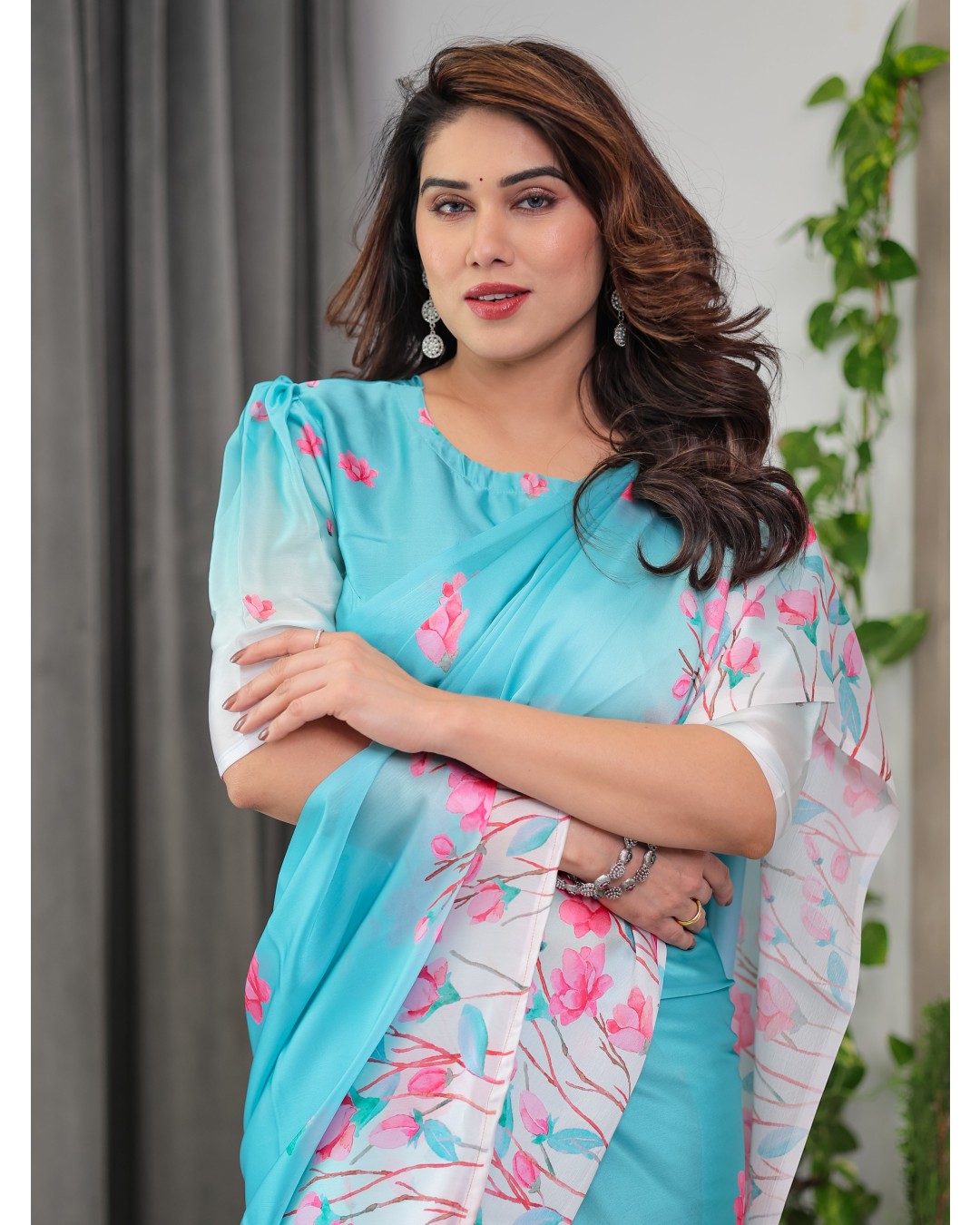 Women's Floral Print Satin Georgette Saree with Designer Attached Blouse (Pack of 1)