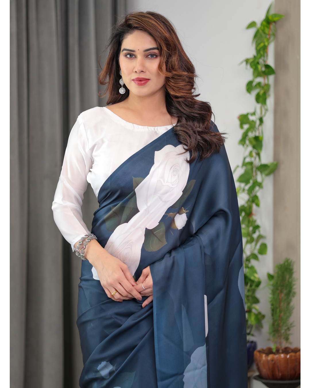 Women's Floral Print Satin Georgette Saree with Designer Attached Blouse (Pack of 1)