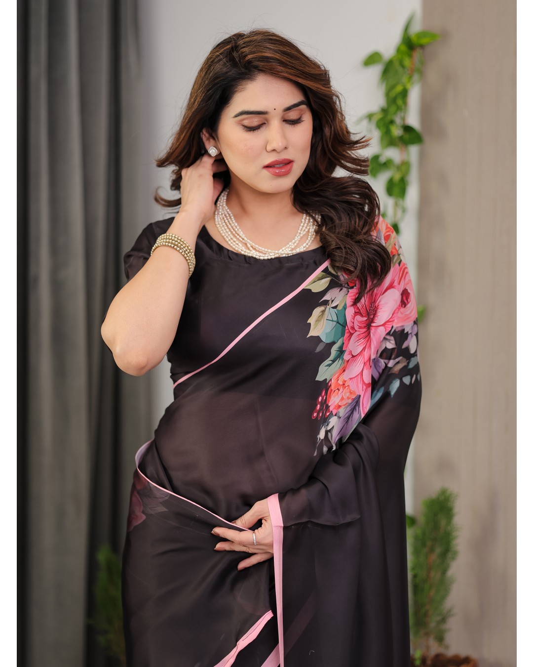 Satin Georgette Floral Printed Saree with Attached BP (Pack of 1)