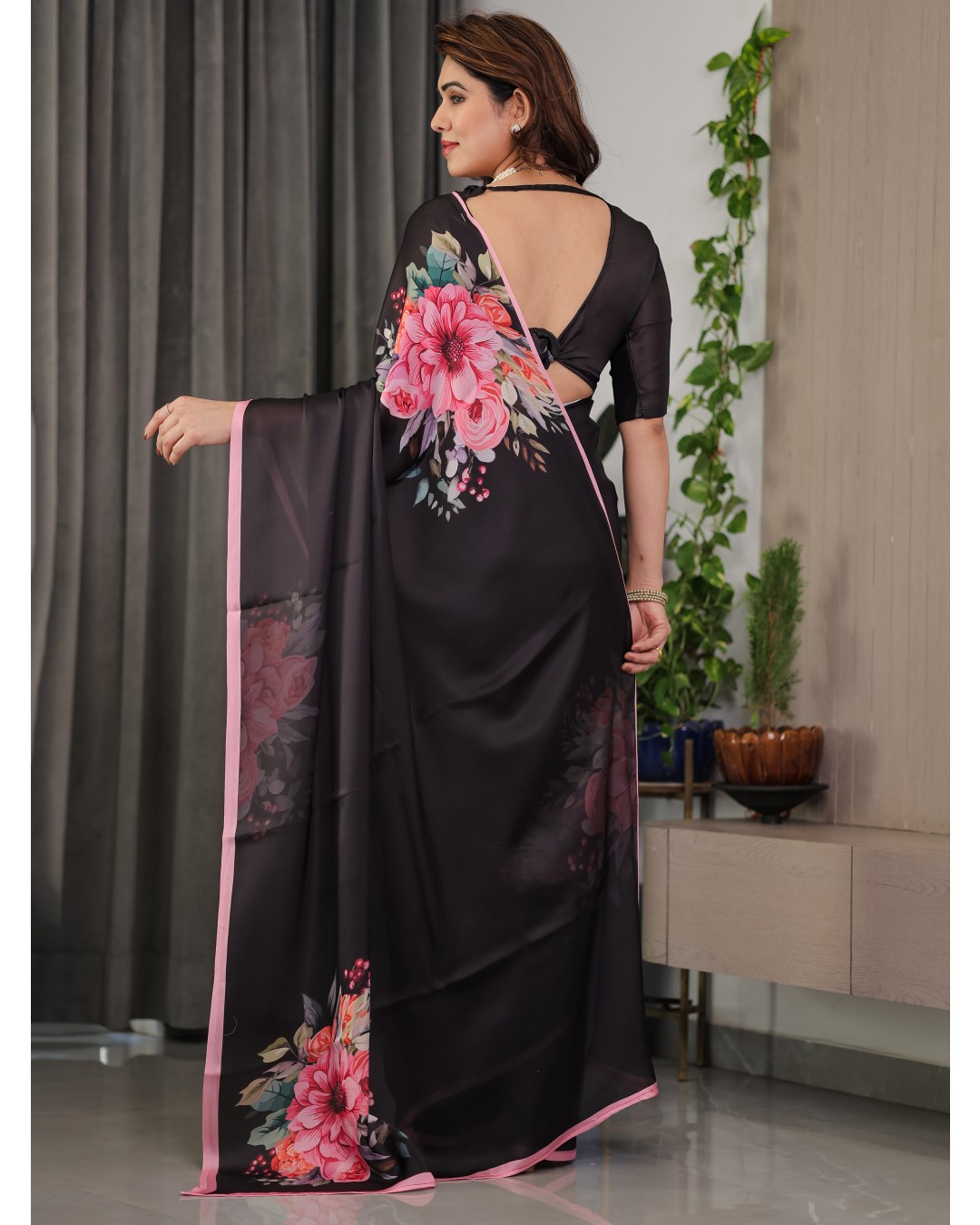 Satin Georgette Floral Printed Saree with Attached BP (Pack of 1)