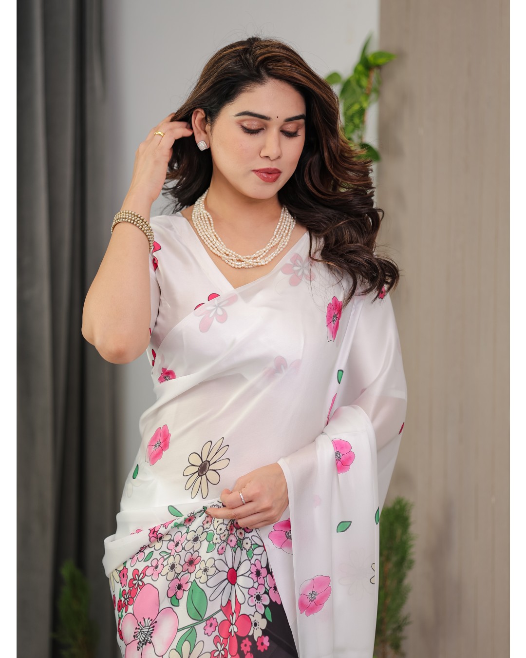 Satin Georgette Floral Printed Saree with Attached BP (Pack of 1)