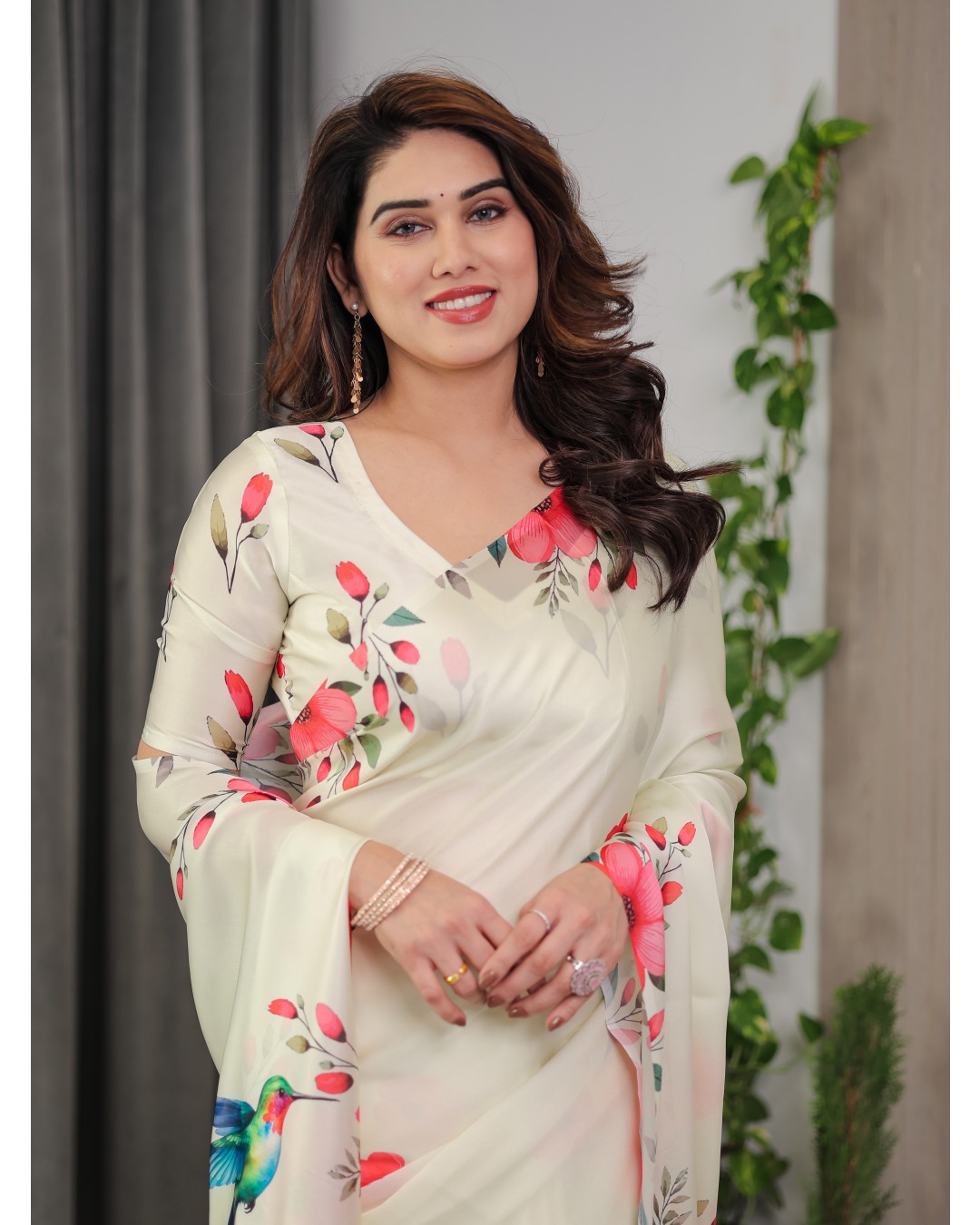 Satin Georgette Floral Printed Saree with Attached BP (Pack of 1)