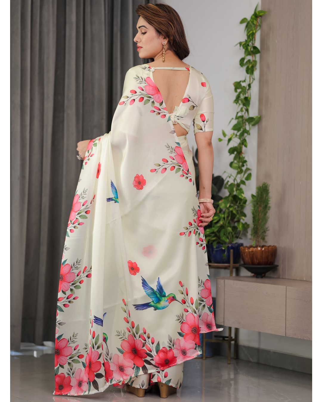 Satin Georgette Floral Printed Saree with Attached BP (Pack of 1)