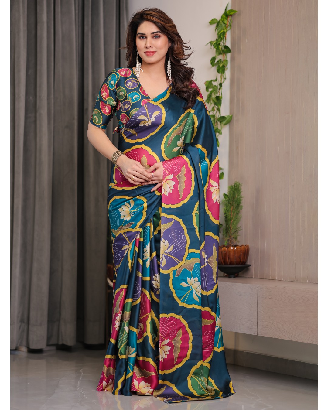 Women's Satin Georgette Floral Printed Saree with Attached BP (Pack of 1)