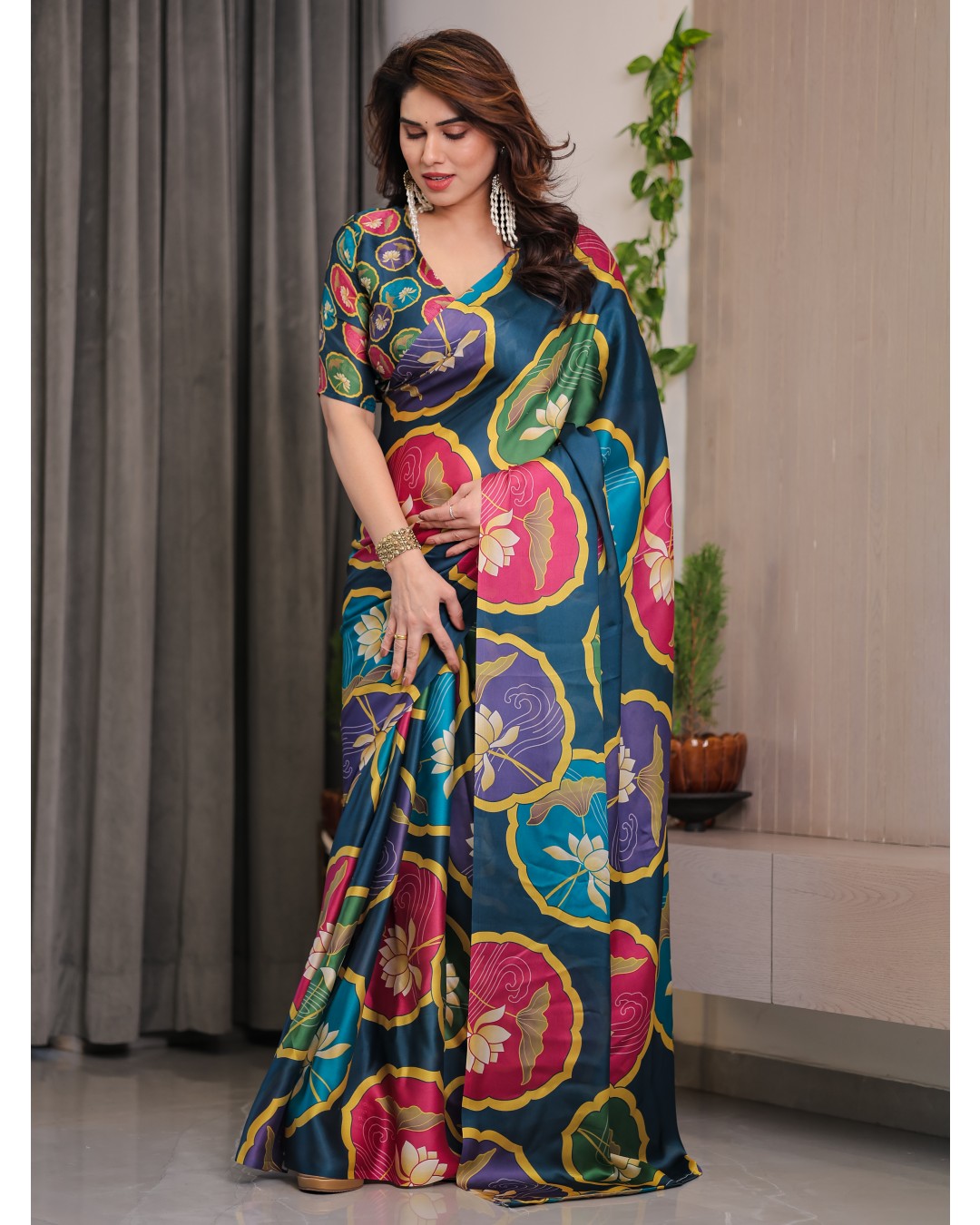 Women's Satin Georgette Floral Printed Saree with Attached BP (Pack of 1)
