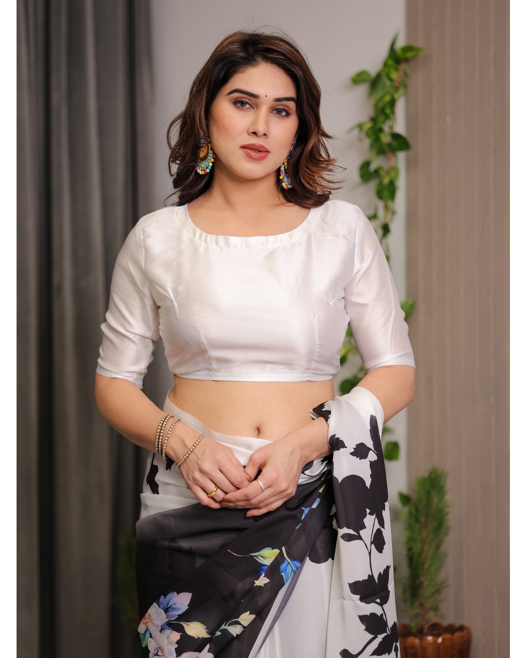 Trendy Satin Georgette Floral Printed Saree with Attached BP (Pack of 1)