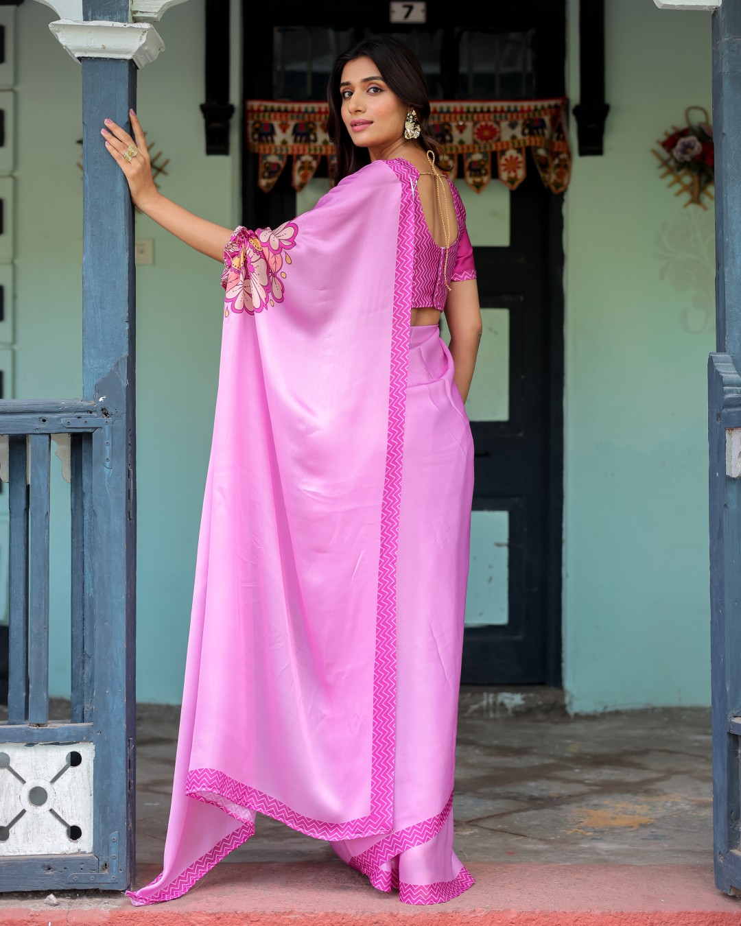 Pastel Pink Designer Freehand Saree with Floral Pallu & Zigzag Blouse | Satin Georgette | Handsfree Draping Feature(Pack of 1)