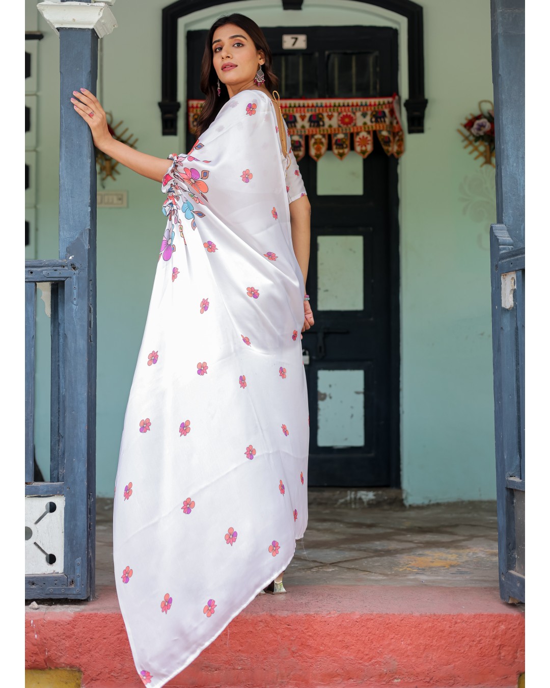 White Satin Georgette Saree with Multicolor Floral Print & Matching Blouse | Handsfree Pallu Loop | Lightweight Designer Saree(Pack of 1)