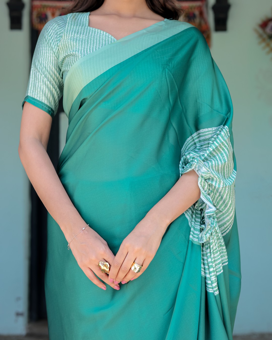 Emerald Green Satin Georgette Designer Saree with Striped Mandala Detail & Mint Textured Blouse | Handsfree Pallu Loop(Pack of 1)
