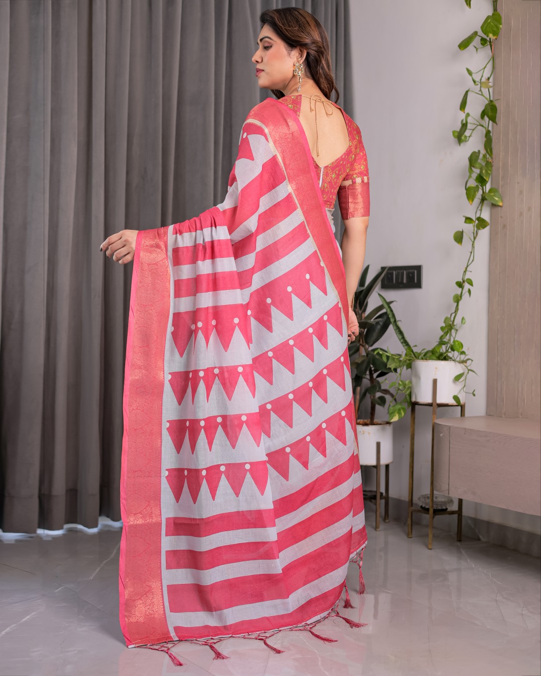 Handloom Linen Saree with Floral Print, Gold Zari Border & Tassel Detailing | Attached Blouse Piece | 5.5m Saree + 0.8m Blouse(Pack of 1)