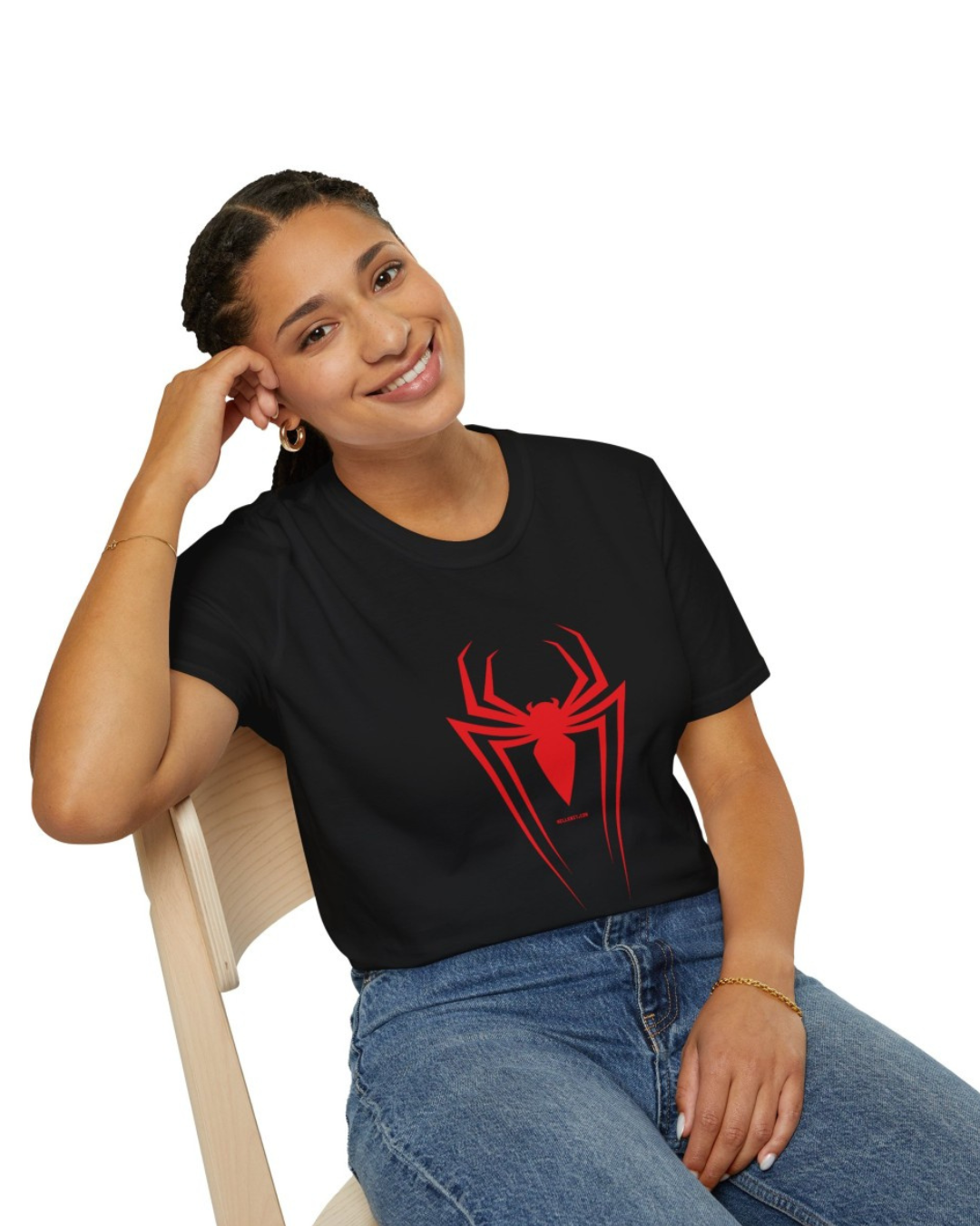 Women’s Red Spider Graphic T-Shirt – Minimalist Superhero Emblem Streetwear – Premium Cotton Tee (Pack of 1)