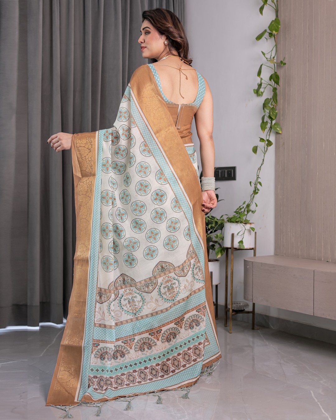 Handloom Linen Saree with Multicolor Leaf Print & Tribal Geometric Pallu | Zari Border | 5.5m Saree + 0.8m Blouse with Tassels(Pack of 1)