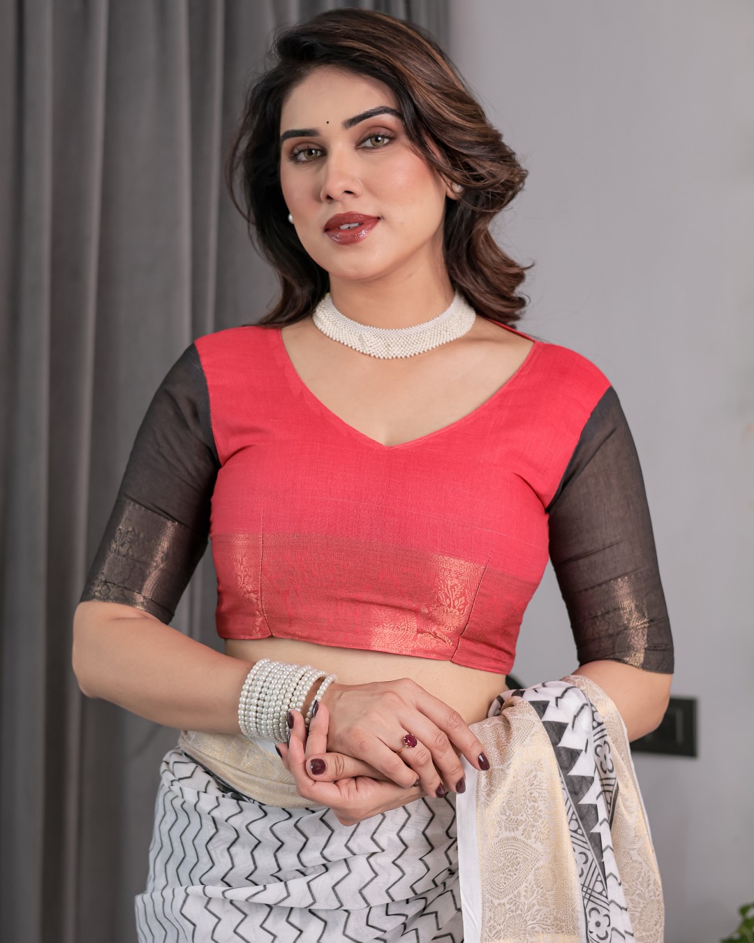 Handloom Linen Saree with Peacock & Floral Digital Print, Zari Border & Tassel Pallu | 5.5m Saree + 0.8m Blouse(Pack of 1)