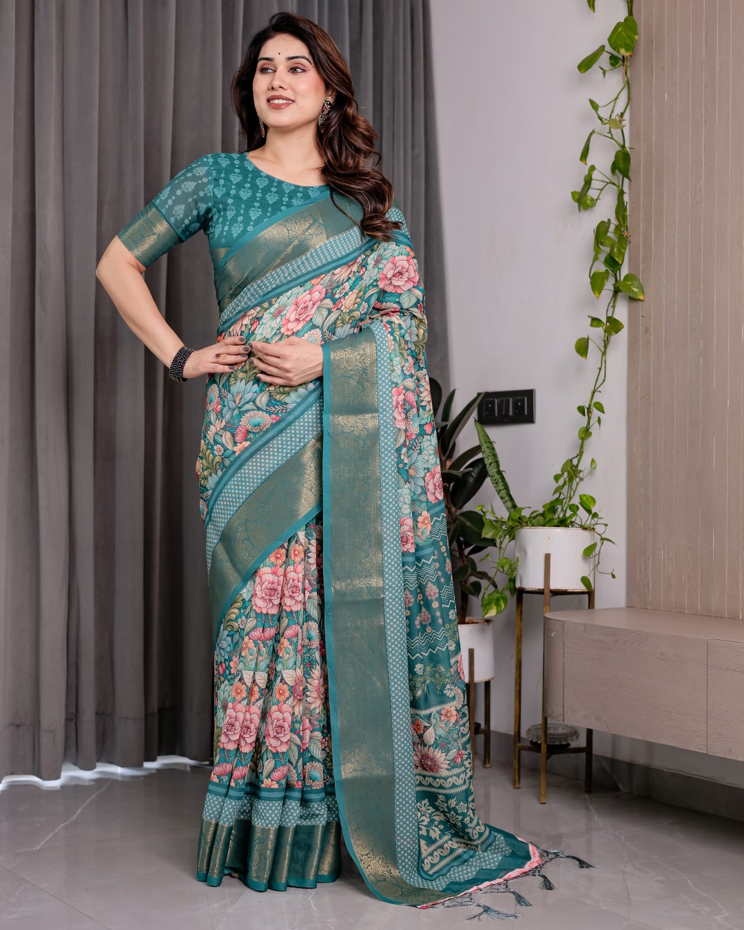 Handloom Linen Saree with Ivory Floral Print & Zigzag Pallu | Zari Border | 5.5m Saree + 0.8m Blouse(Pack of 1)