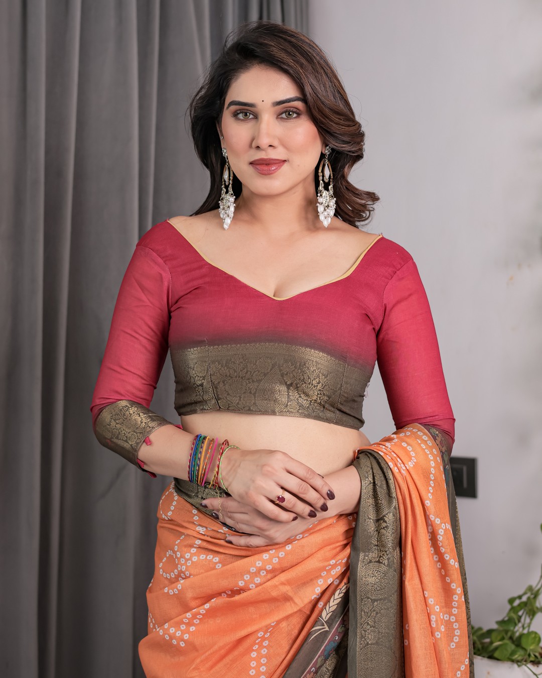 Digital Printed Saree with Maroon Floral & Tribal Border Motifs | Antique Zari Highlights | 5.5m Saree + 0.8m Blouse Piece(Pack of 1)