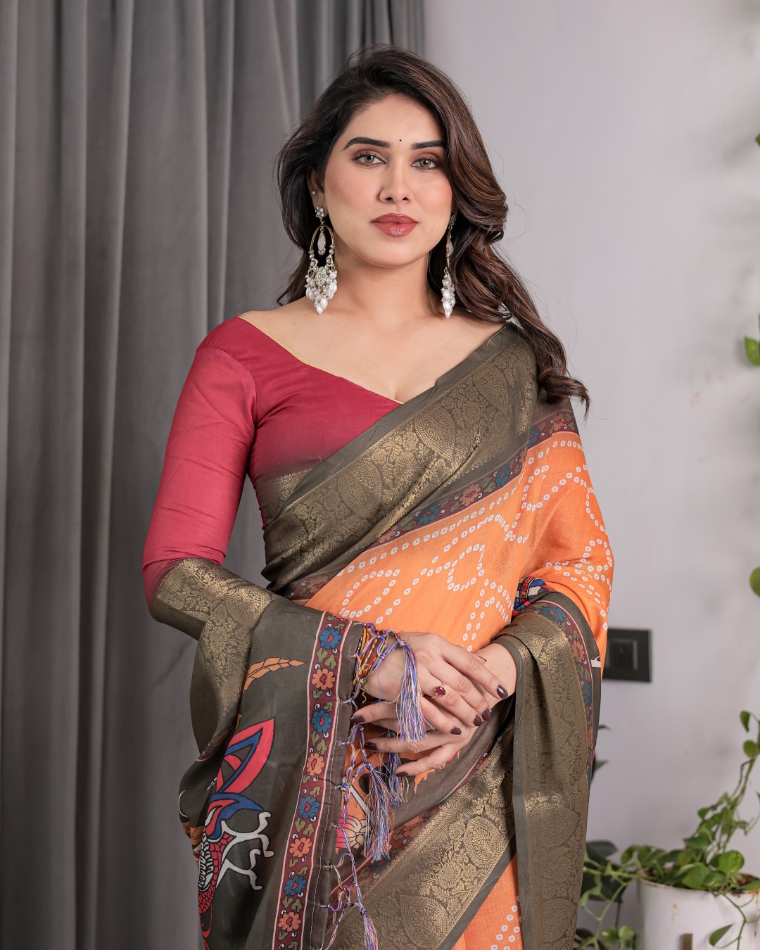 Digital Printed Saree with Maroon Floral & Tribal Border Motifs | Antique Zari Highlights | 5.5m Saree + 0.8m Blouse Piece(Pack of 1)