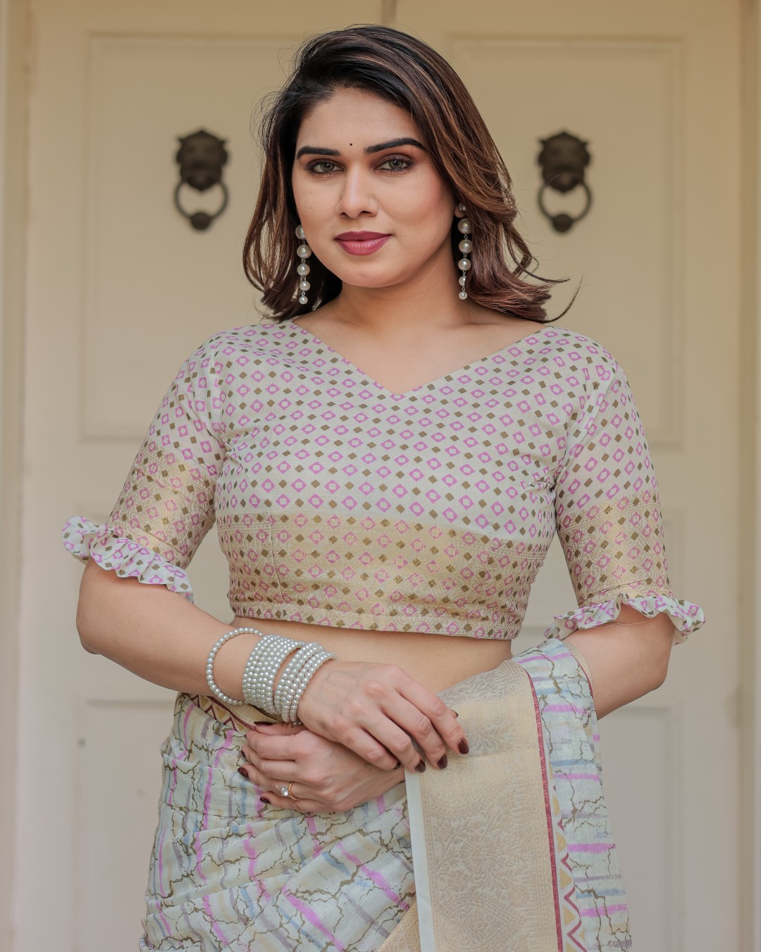 Geometric Printed Handloom Cotton Saree with Woven Zari Border & Ethnic Pallu(Pack of 1)