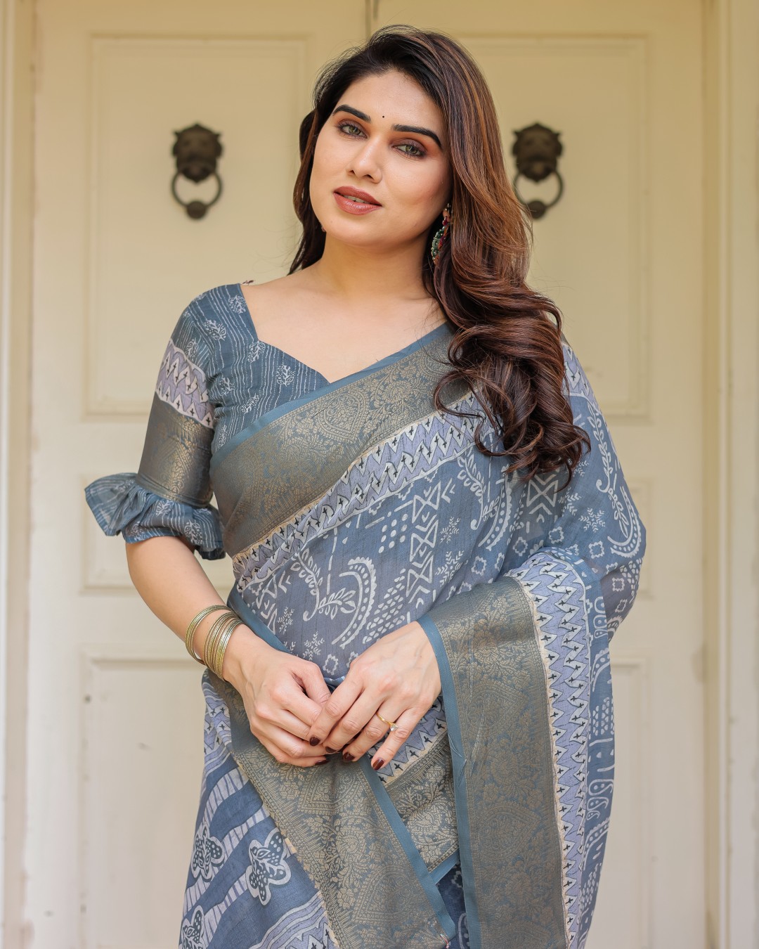 Handloom Cotton Ethnic Printed Saree with Zari Border & Tassels – Classic Traditional Wear(Pack of 1)