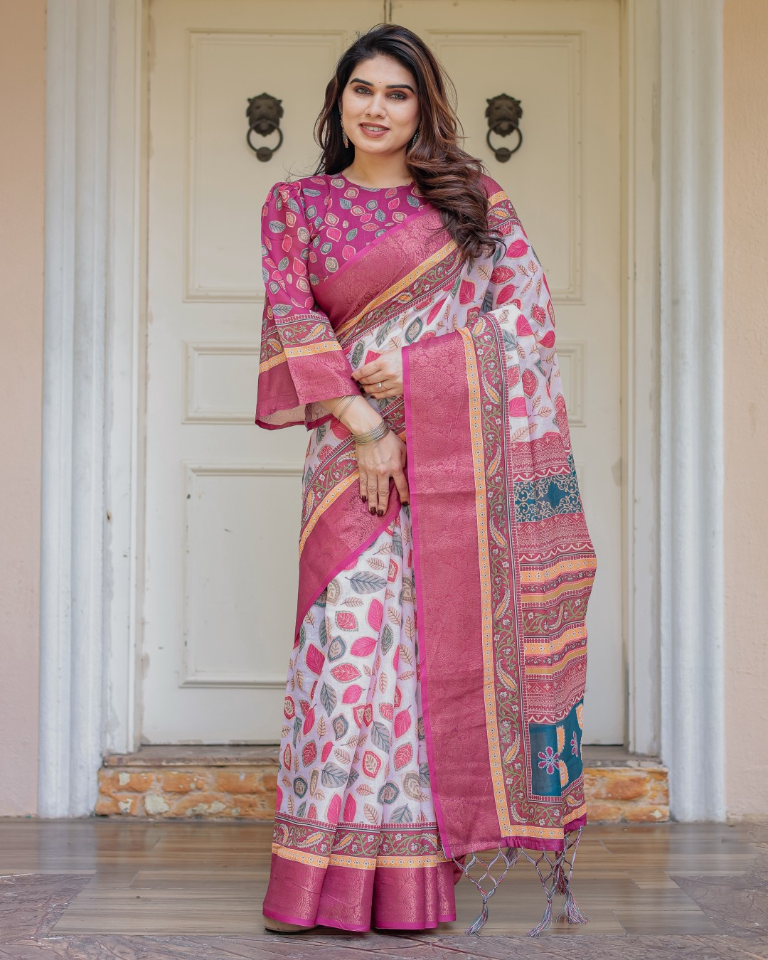 Handloom Cotton Ethnic Printed Saree with Zari Border & Tassels – Classic Traditional Wear(Pack of 1)